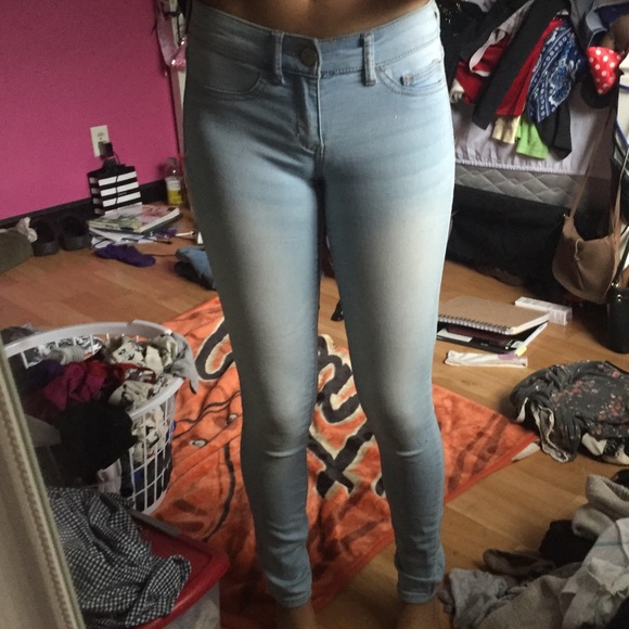 Denim - Light Wash Jegging Jeans